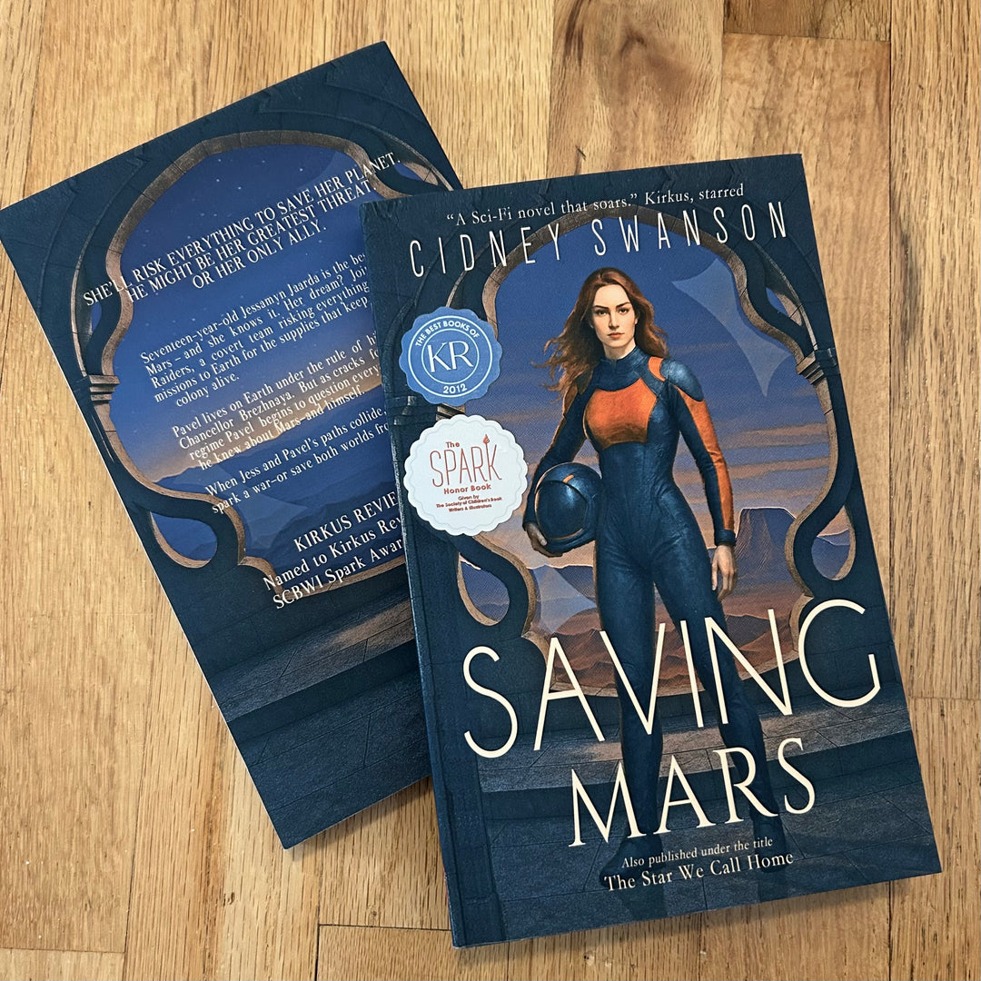 Saving Mars [Paperback]